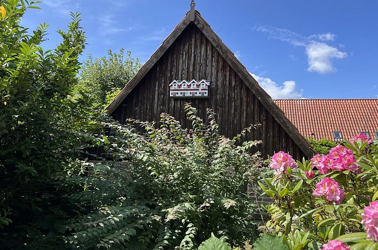 Vakantiehuis "Skyler" - 250m from the sea