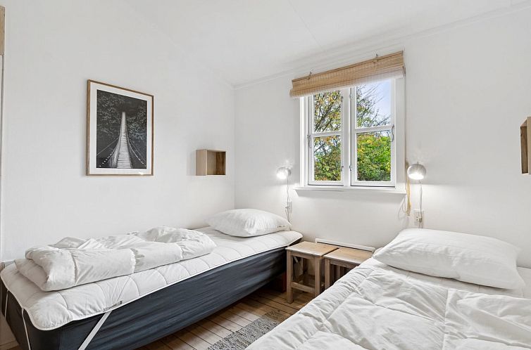 Vakantiehuis "Skyler" - 250m from the sea