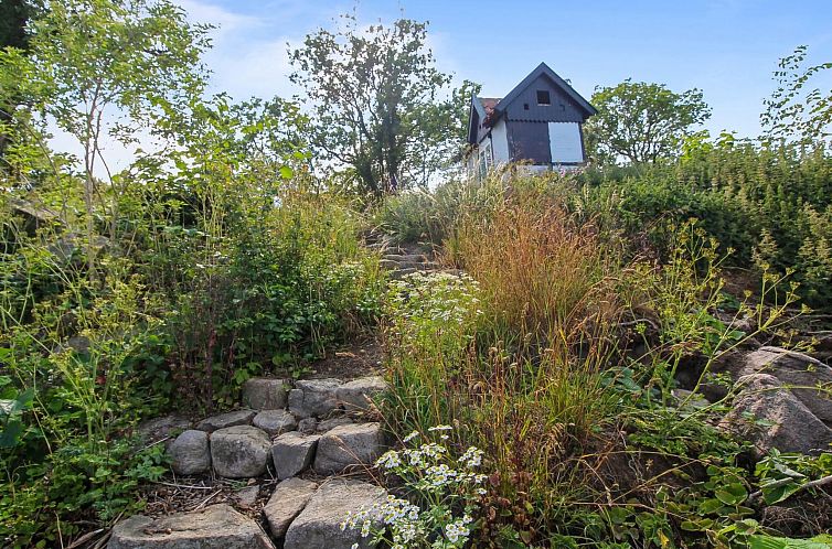 Vakantiehuis "Nyyrikki" - 100m from the sea