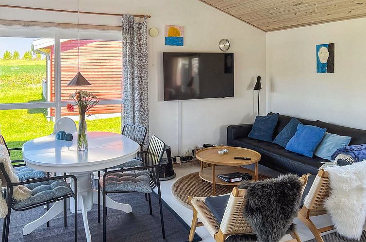 Vakantiehuis "Carlie" - 2.8km from the sea