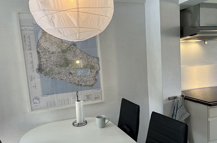 Appartement "Thyrne" - 500m from the sea