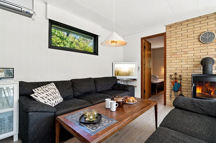 Vakantiehuis "Laerke" - 200m from the sea