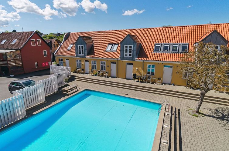 Vakantiehuis "Elemine" - 500m from the sea