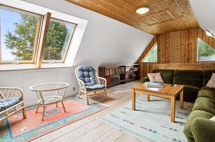 Vakantiehuis "Thana" - 8km from the sea