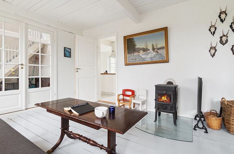 Vakantiehuis "Torbjörn" - 2.5km from the sea