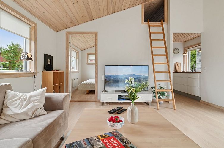 Vakantiehuis "Ilta" - 2.8km from the sea