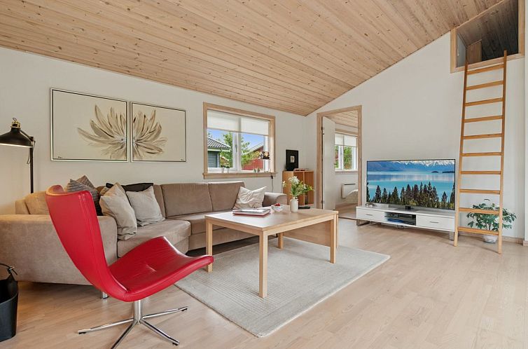 Vakantiehuis "Ilta" - 2.8km from the sea