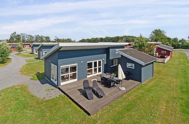 Vakantiehuis "Ilta" - 2.8km from the sea