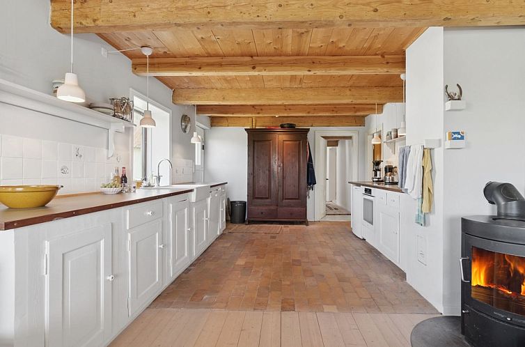 Vakantiehuis "Aarni" - 6.5km from the sea