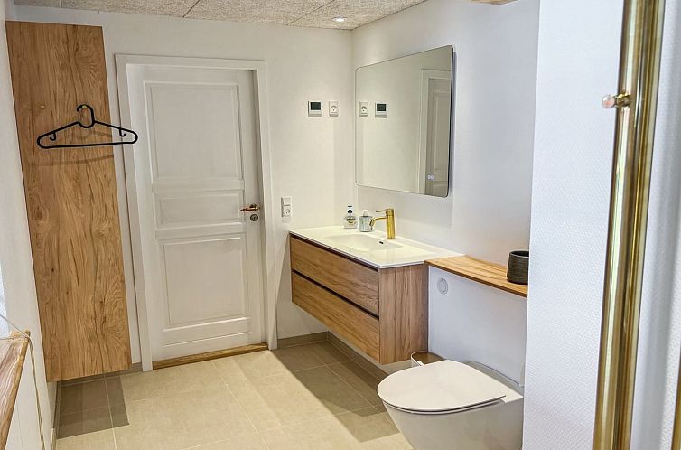 Vakantiehuis "Garbine" - 1.5km from the sea