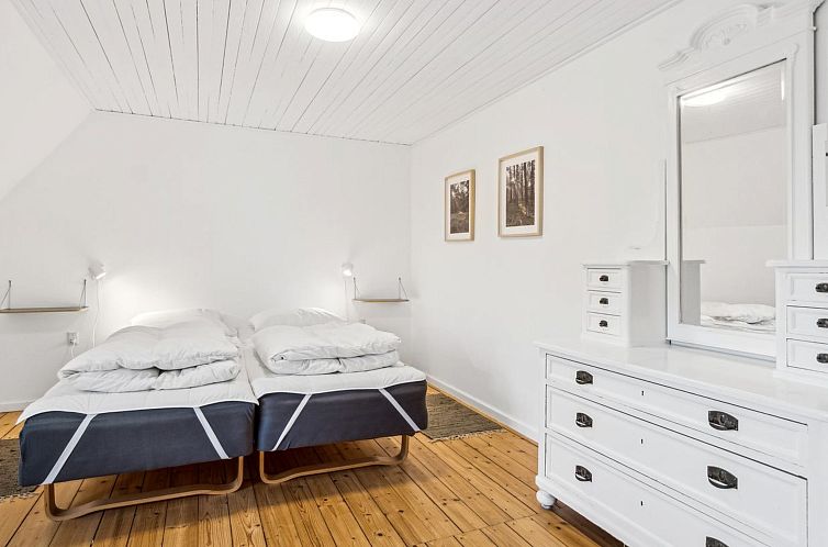Vakantiehuis "Garbine" - 1.5km from the sea
