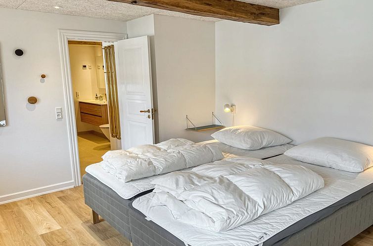 Vakantiehuis "Garbine" - 1.5km from the sea