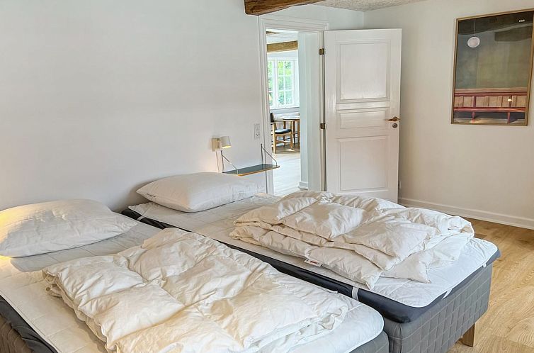 Vakantiehuis "Garbine" - 1.5km from the sea
