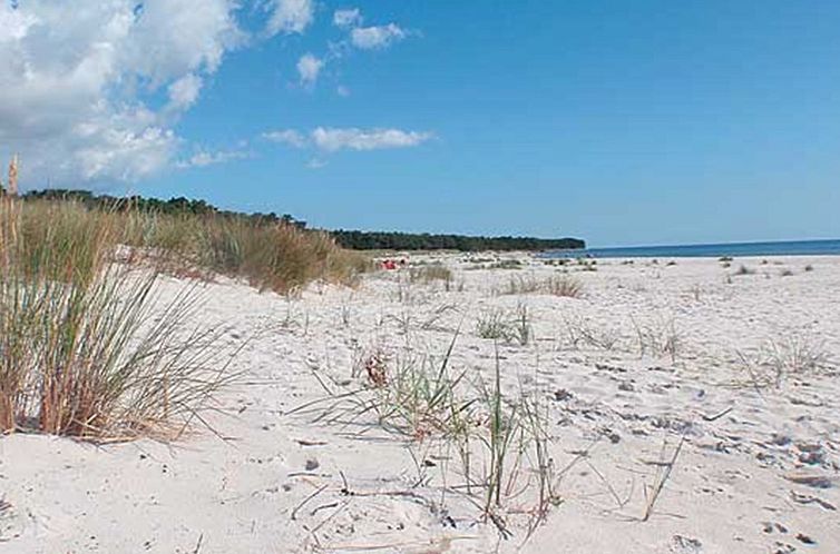 Vakantiehuis "Nis" - 200m from the sea