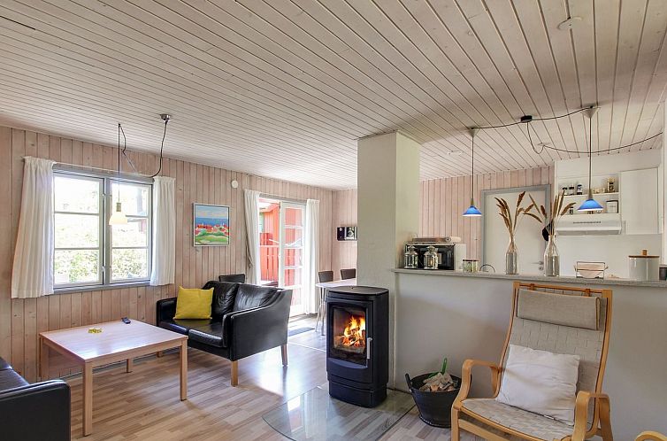 Vakantiehuis "Jose" - 300m from the sea