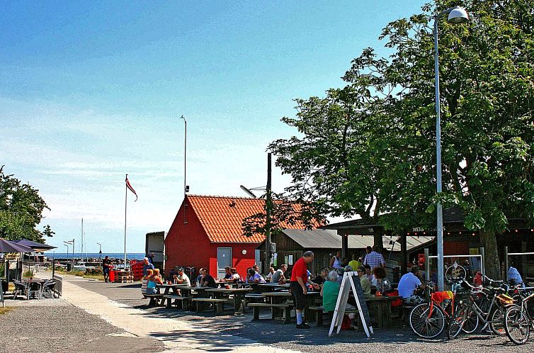 Vakantiehuis "Sonya" - 350m from the sea