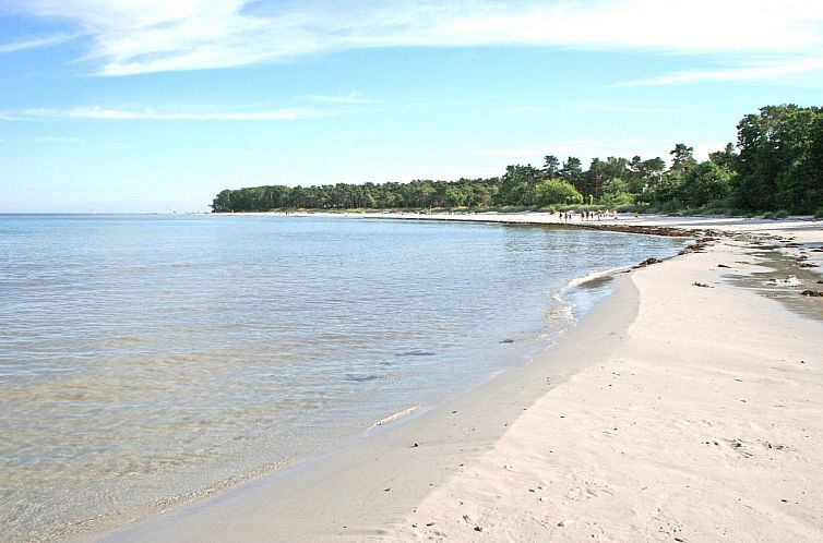 Vakantiehuis "Sonya" - 350m from the sea