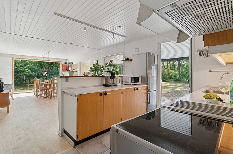 Vakantiehuis "Henri" - 800m from the sea