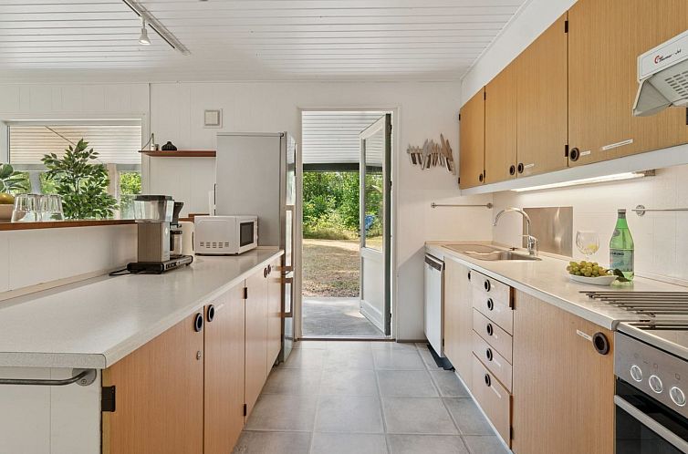 Vakantiehuis "Henri" - 800m from the sea
