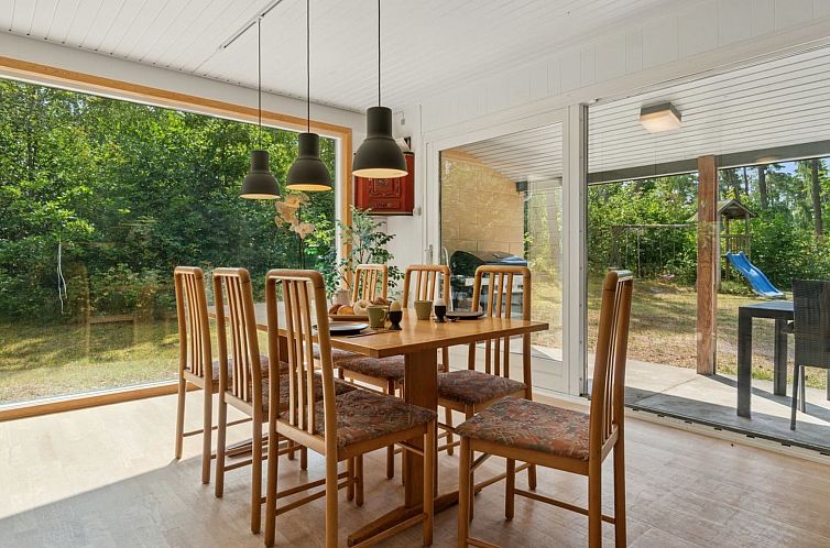 Vakantiehuis "Henri" - 800m from the sea
