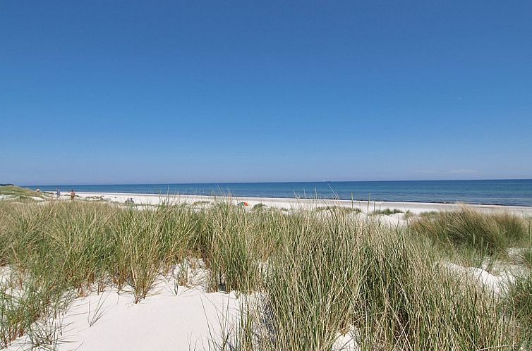 Vakantiehuis "Lisa" - 650m from the sea