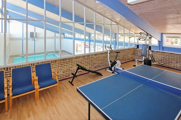 Vakantiehuis "Hallgerd" - 800m from the sea