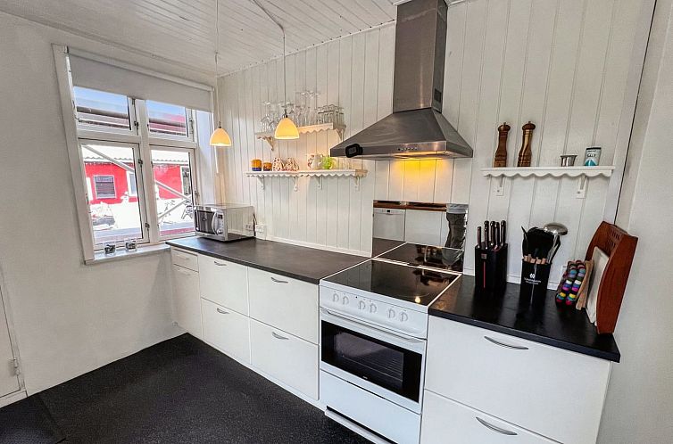Vakantiehuis "Sami" - 200m from the sea