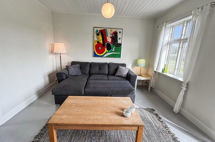 Vakantiehuis "Sami" - 200m from the sea
