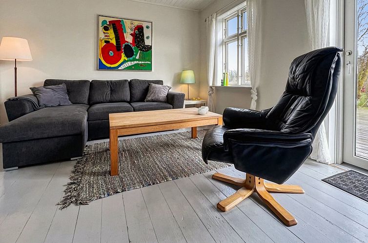 Vakantiehuis "Sami" - 200m from the sea