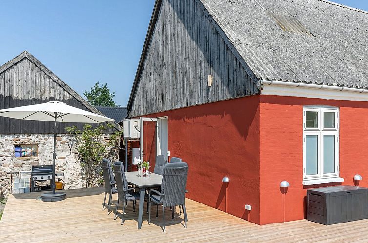 Vakantiehuis "Sami" - 200m from the sea