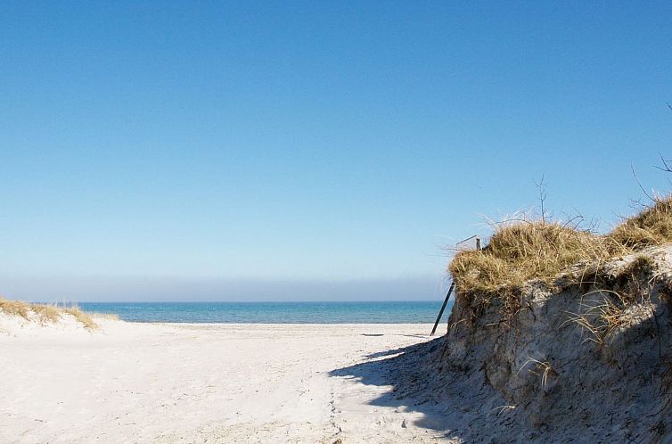 Vakantiehuis "Bergulv" - 75m from the sea