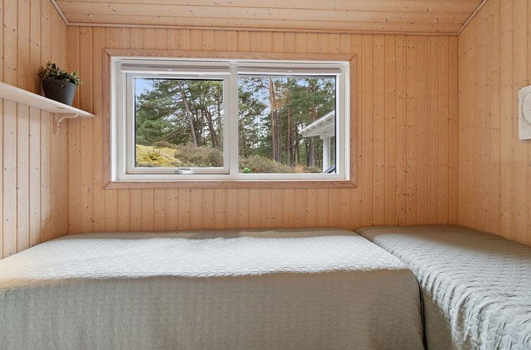 Vakantiehuis "Bergulv" - 75m from the sea