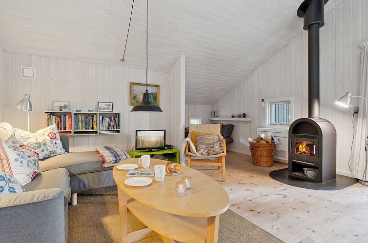 Vakantiehuis "Aimo" - 300m from the sea