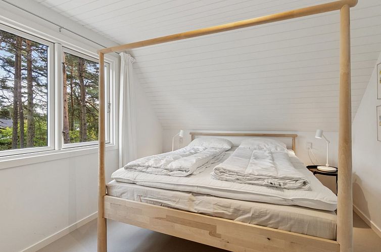 Vakantiehuis "Loke" - 300m from the sea