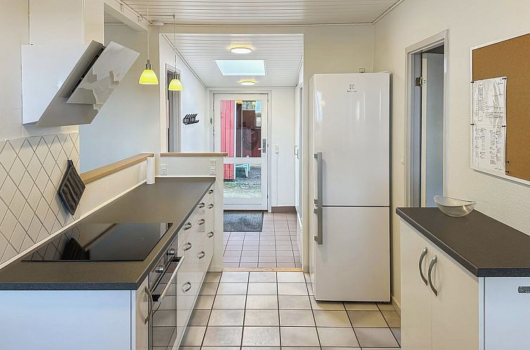 Vakantiehuis "Eftim" - 600m from the sea