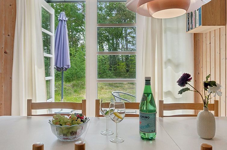 Vakantiehuis "Tom" - 125m from the sea