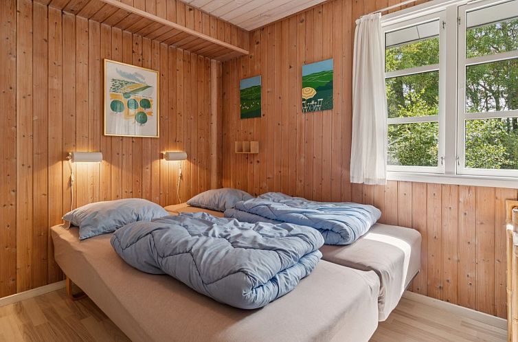 Vakantiehuis "Tom" - 125m from the sea