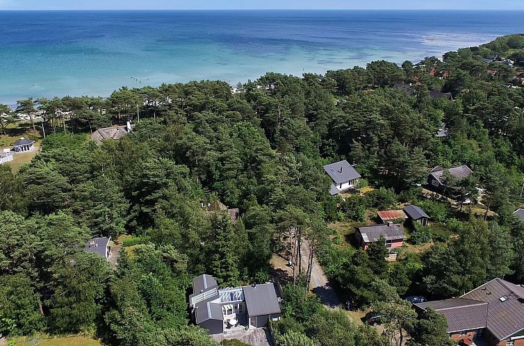 Vakantiehuis "Muriel" - 150m from the sea
