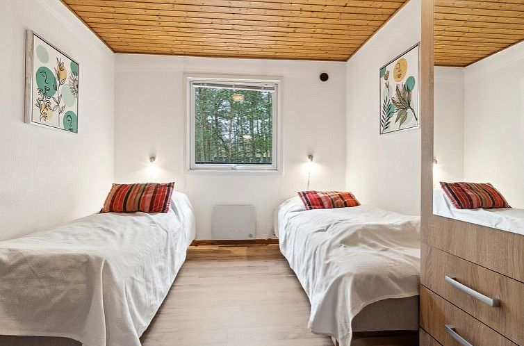 Vakantiehuis "Hildegerd" - 500m from the sea