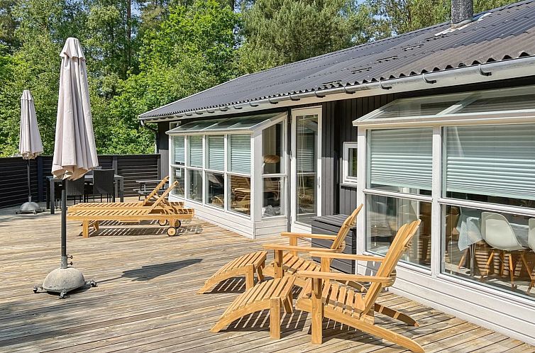 Vakantiehuis "Sylvia" - 900m from the sea