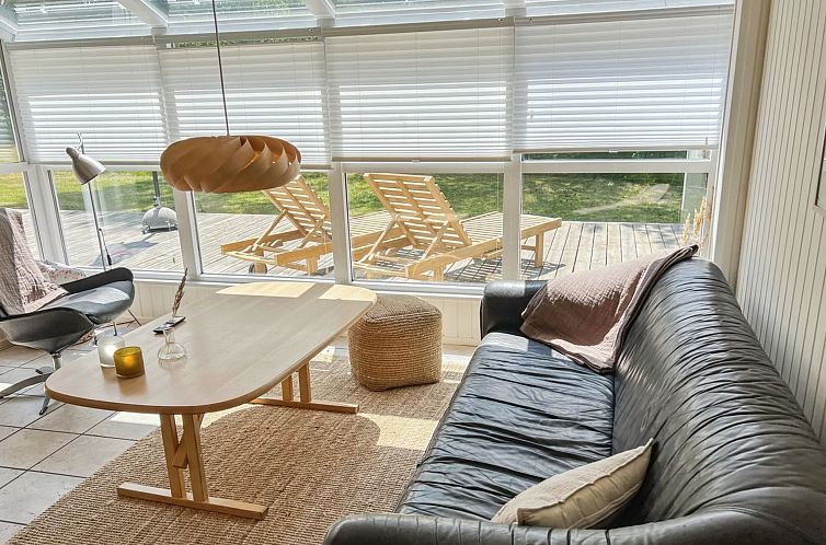 Vakantiehuis "Ila" - 500m from the sea