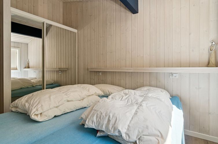 Vakantiehuis "Freija" - 800m from the sea