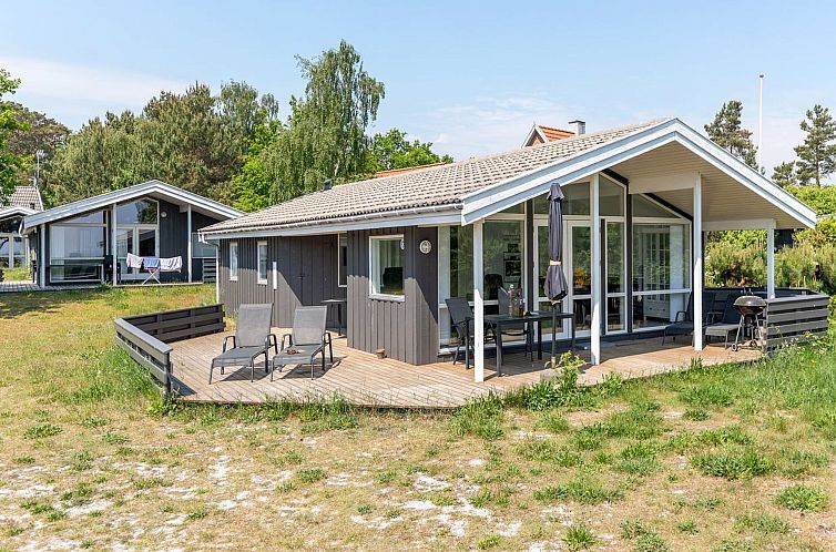 Vakantiehuis "Botolphus" - 20m from the sea