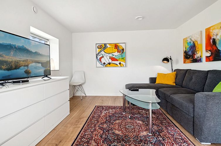 Vakantiehuis "Minka" - 300m from the sea