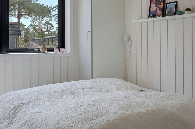 Vakantiehuis "Evert" - 250m from the sea