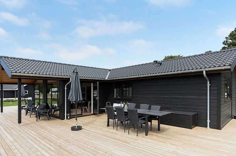 Vakantiehuis "Ignat" - 175m from the sea