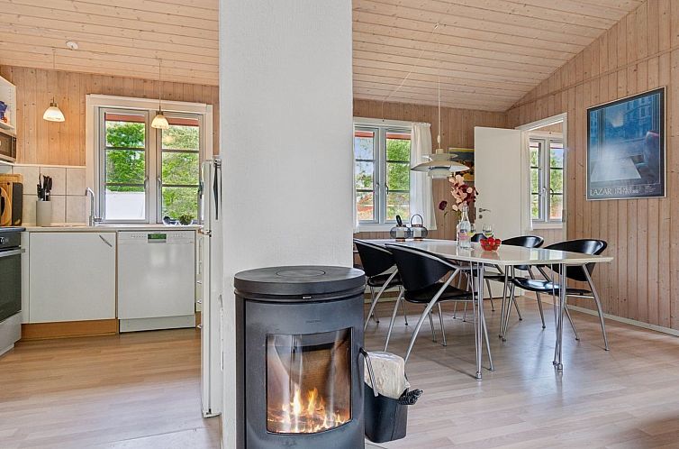 Vakantiehuis "Patti" - 150m from the sea