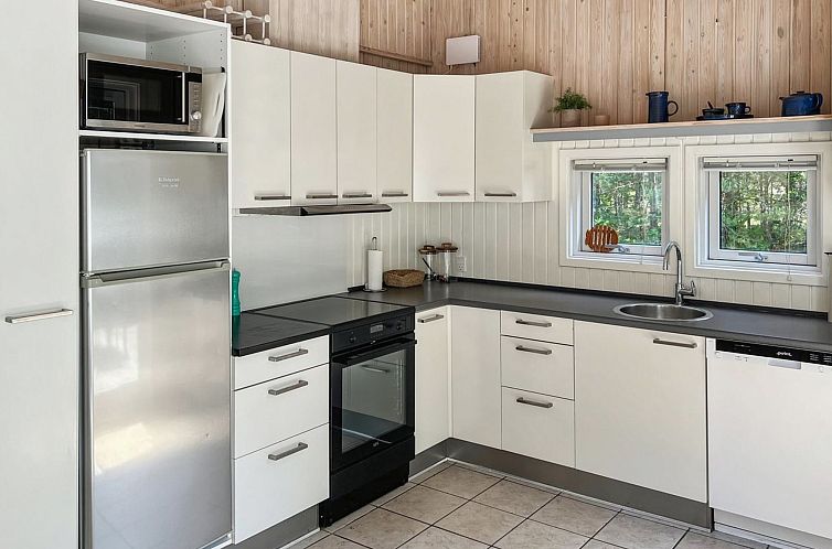 Vakantiehuis "Ila" - 500m from the sea