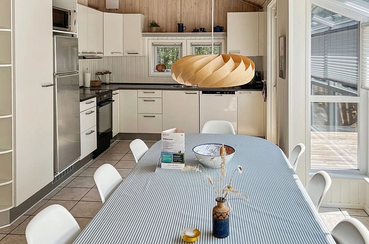 Vakantiehuis "Ila" - 500m from the sea