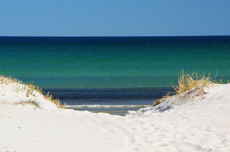 Vakantiehuis "Konrad" - 270m from the sea